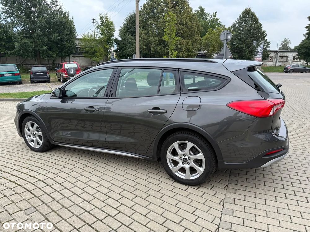Ford Focus 1.0 EcoBoost Active - 13
