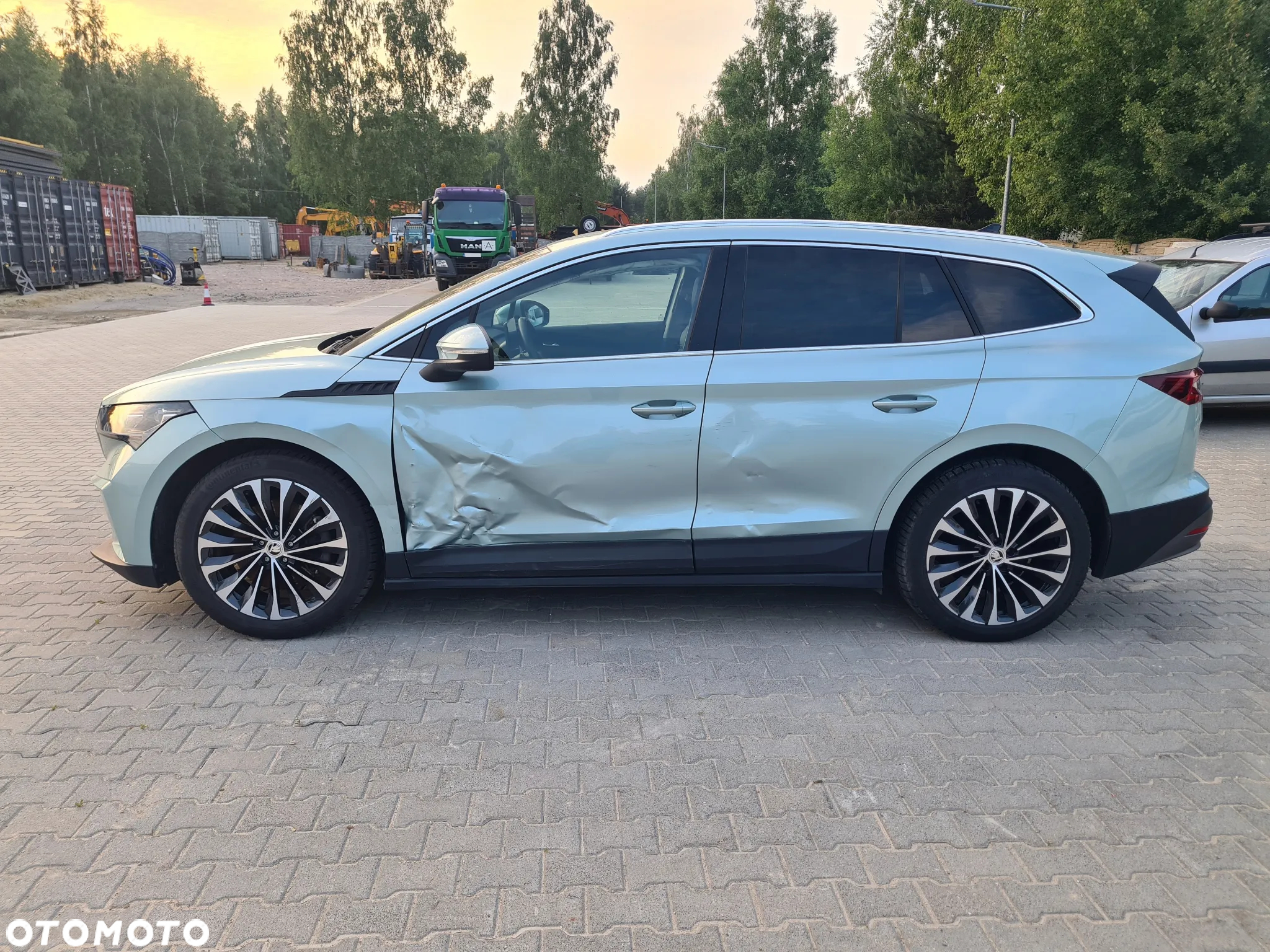 Skoda Enyaq 80 82kWh - 2