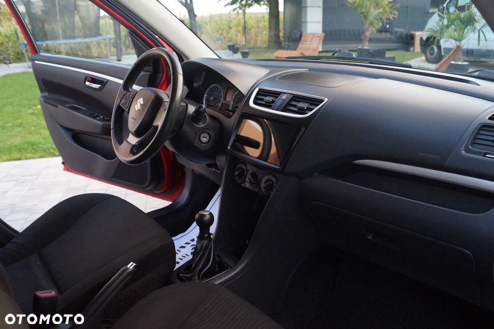 Suzuki Swift - 12