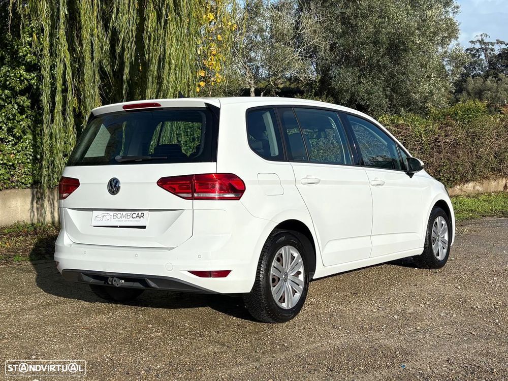 VW Touran - 25