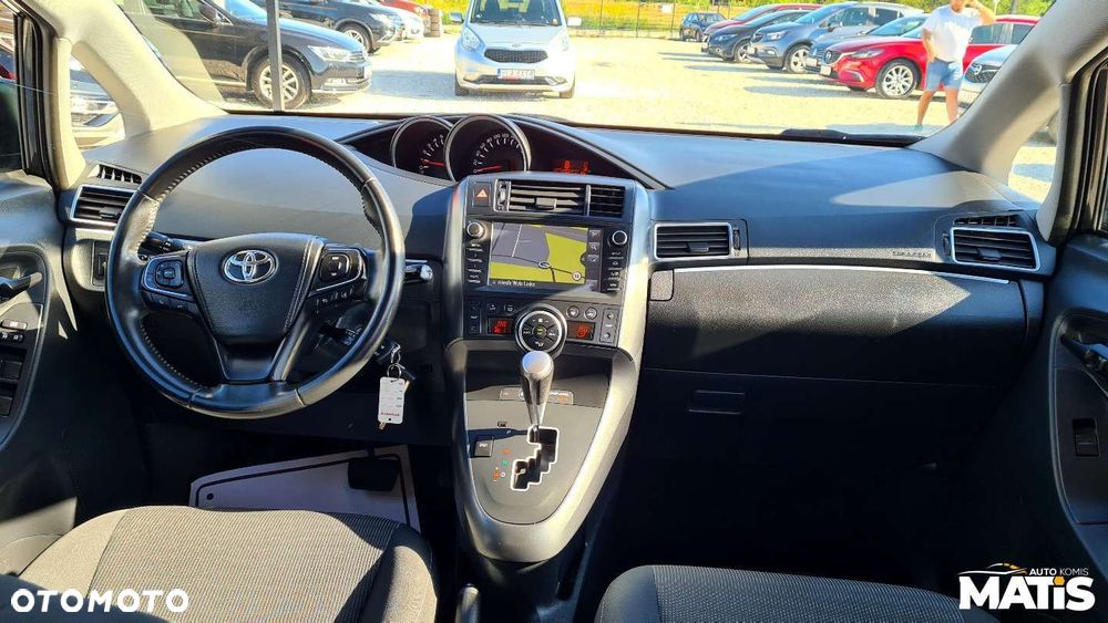 Toyota Verso - 24
