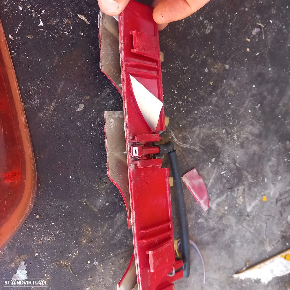 Terceiro stop peugeot 307 sw - 4