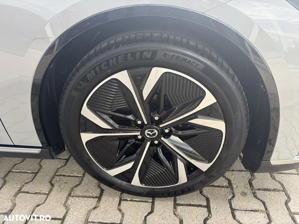 Mazda 6e 80 kW BEV Takumi Plus - 32