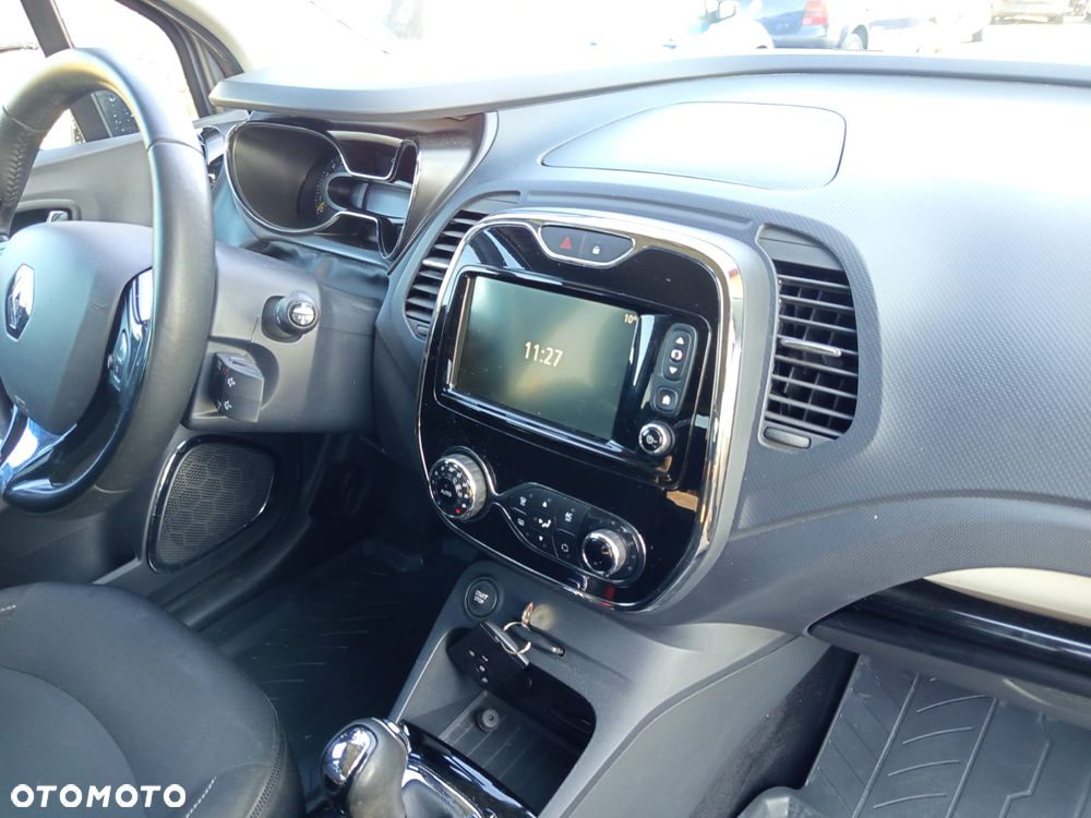 Renault Captur TCe 120 EDC Helly Hansen - 10