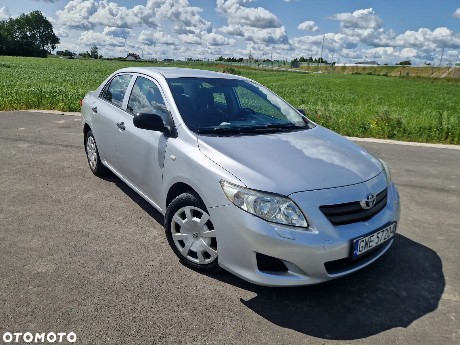 Toyota Corolla 1.6 VVT-i Sol - 3