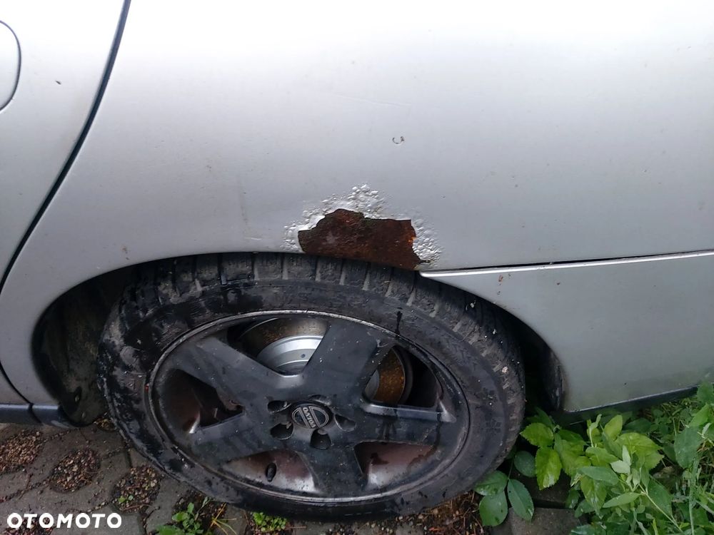 Volvo S60 2.4 D5 - 10