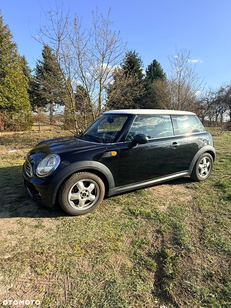 MINI ONE Standard - 9
