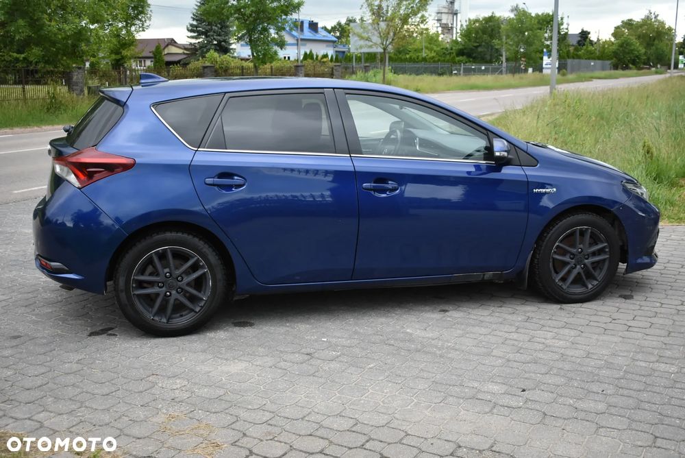 Toyota Auris - 14