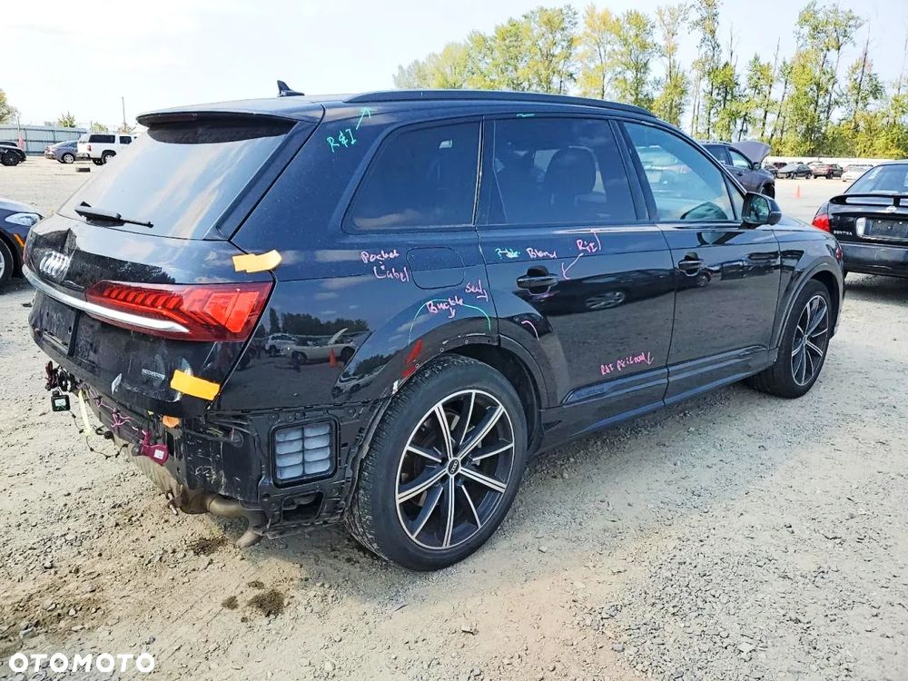 Audi Q7 - 3