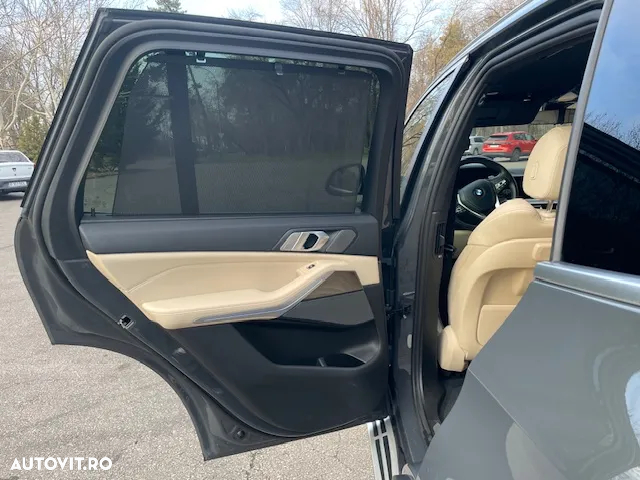 BMW X5 xDrive40i AT MHEV - 11