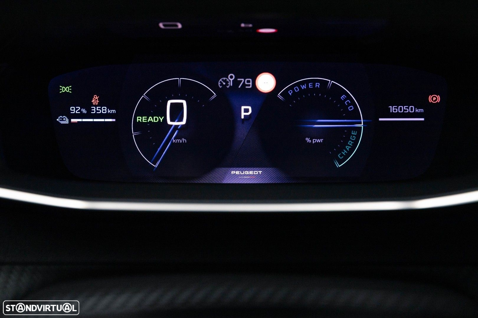 Peugeot e-2008 54 kWh GT - 32