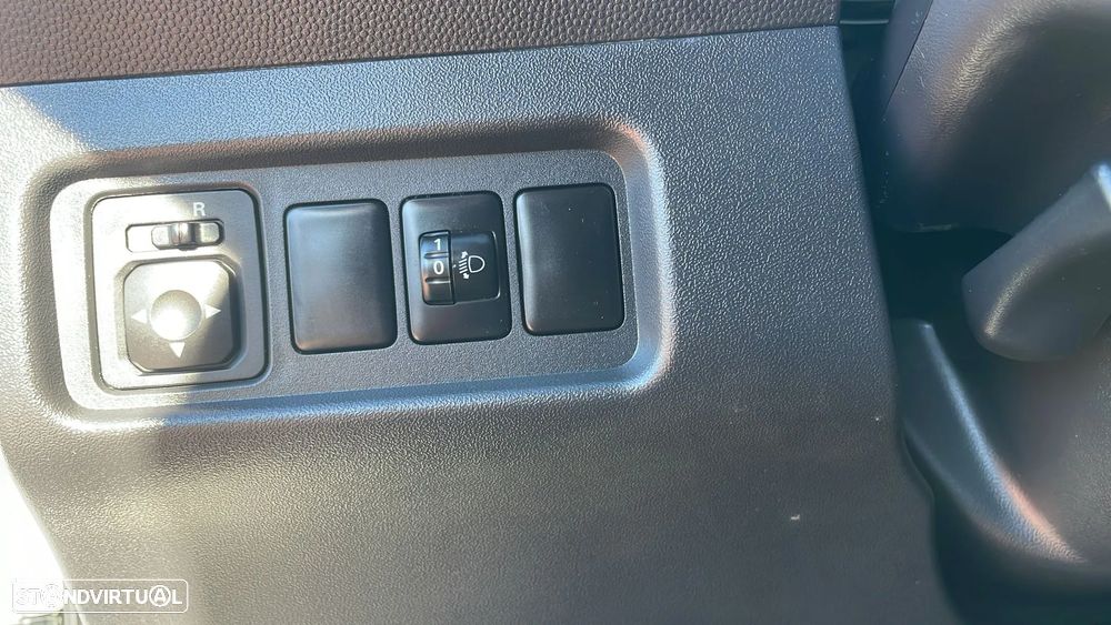 Mitsubishi Space Star - 19