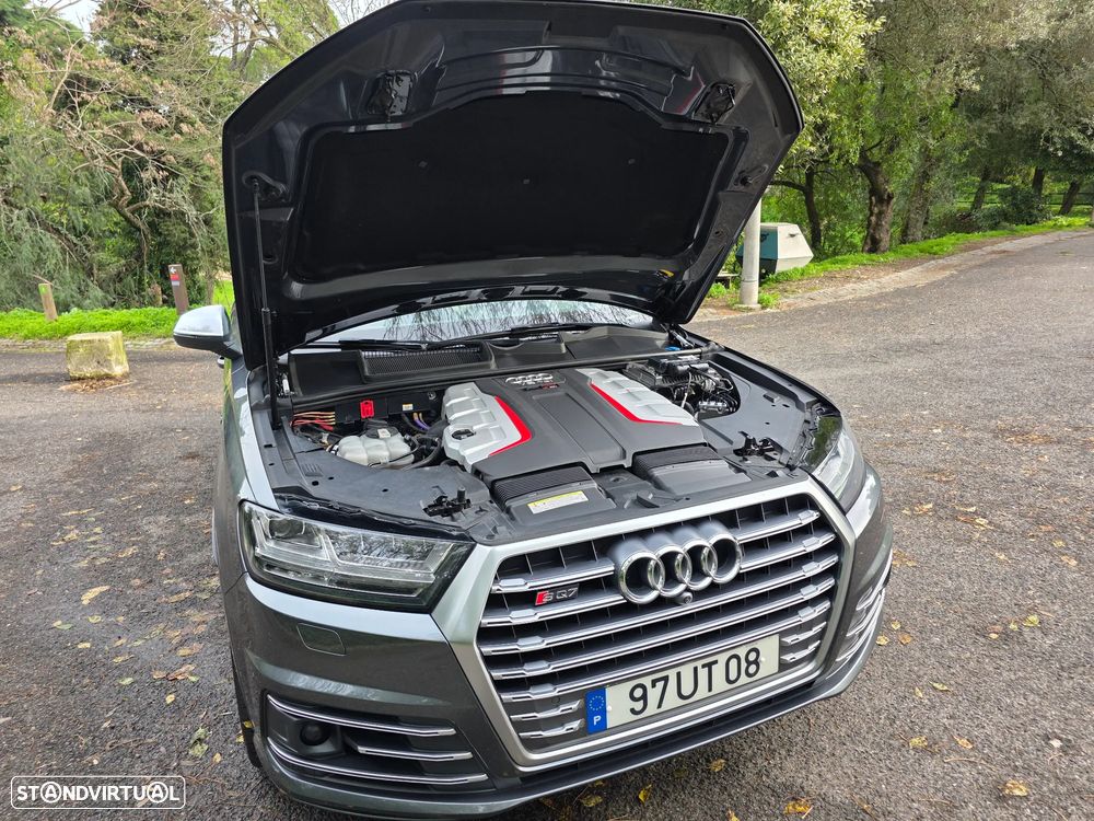 Audi SQ7 4.0 TDI V8 quattro Tiptronic 7L - 33