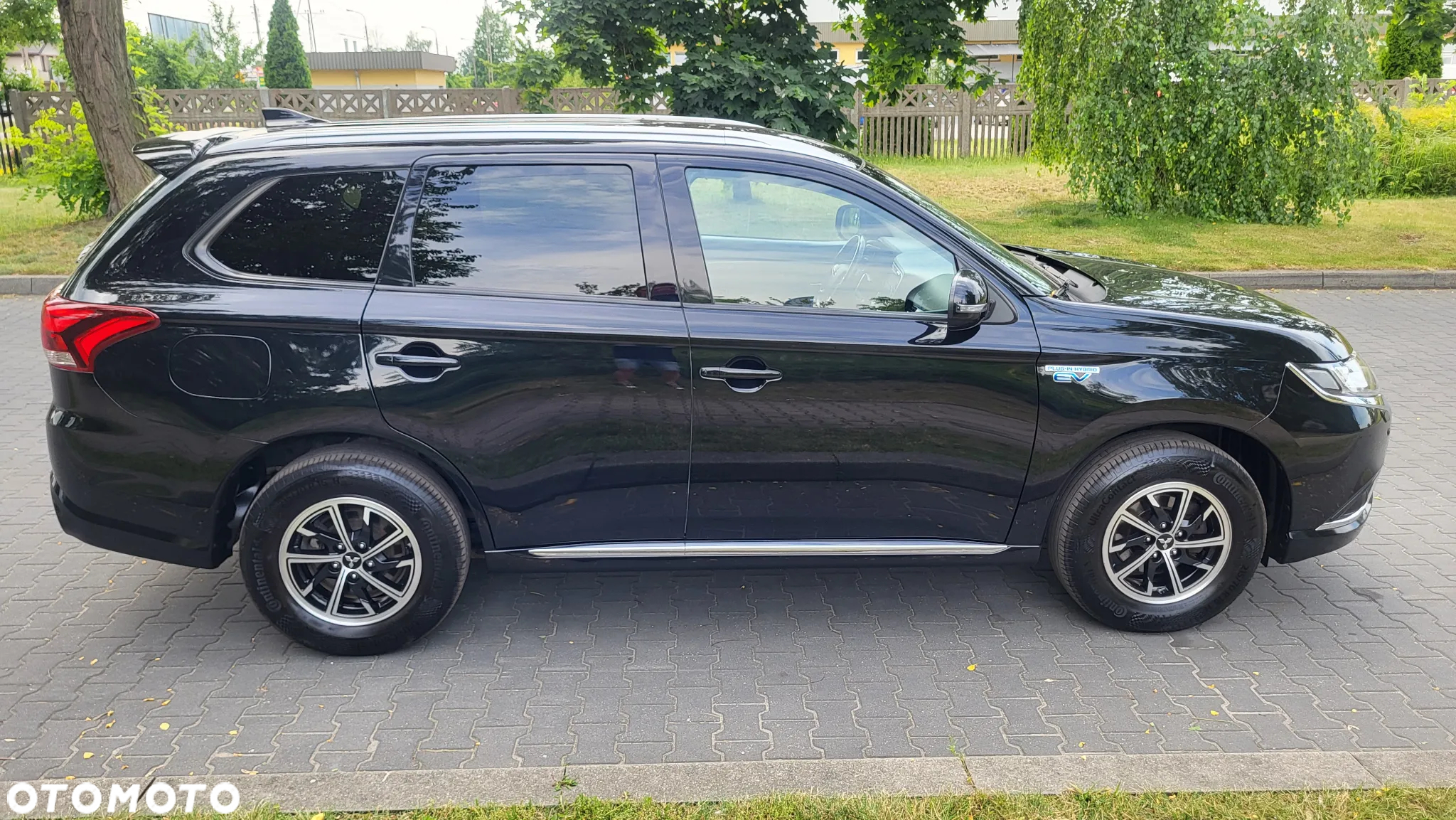 Mitsubishi Outlander 2.4 4WD Plug-In Hybrid Intro Edition - 8