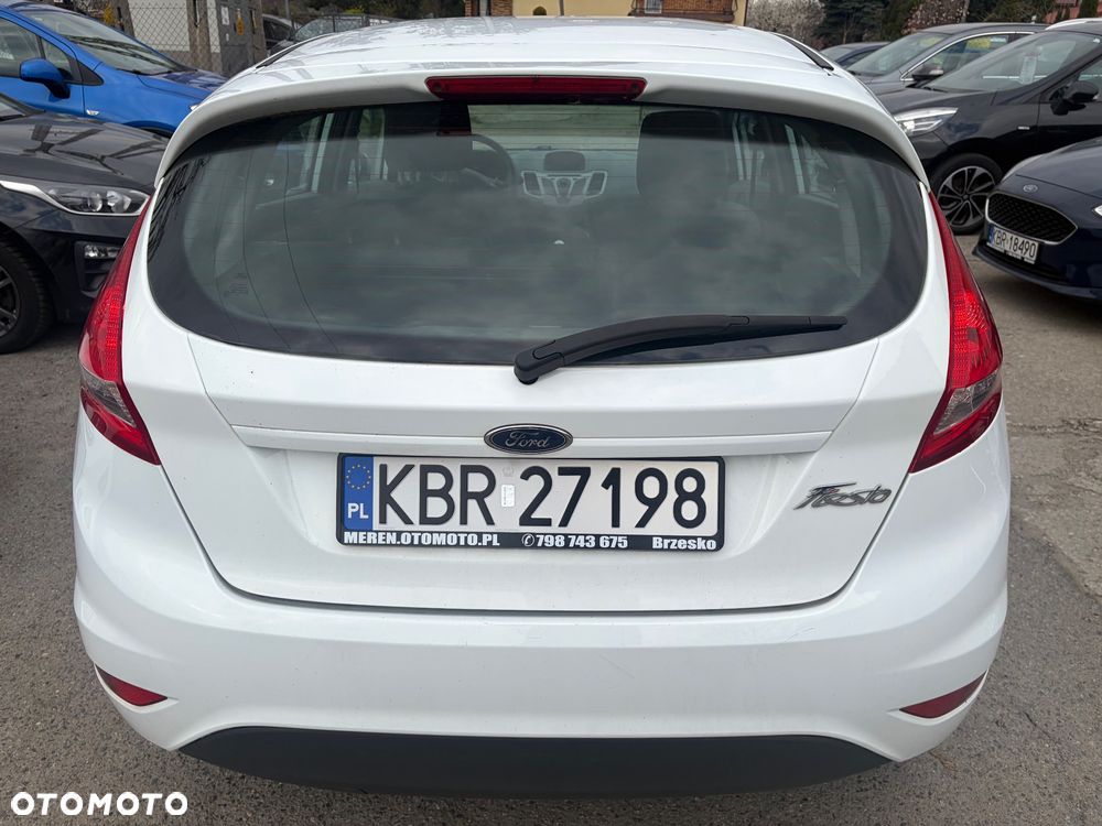 Ford Fiesta 1.25 Champions Edition - 21