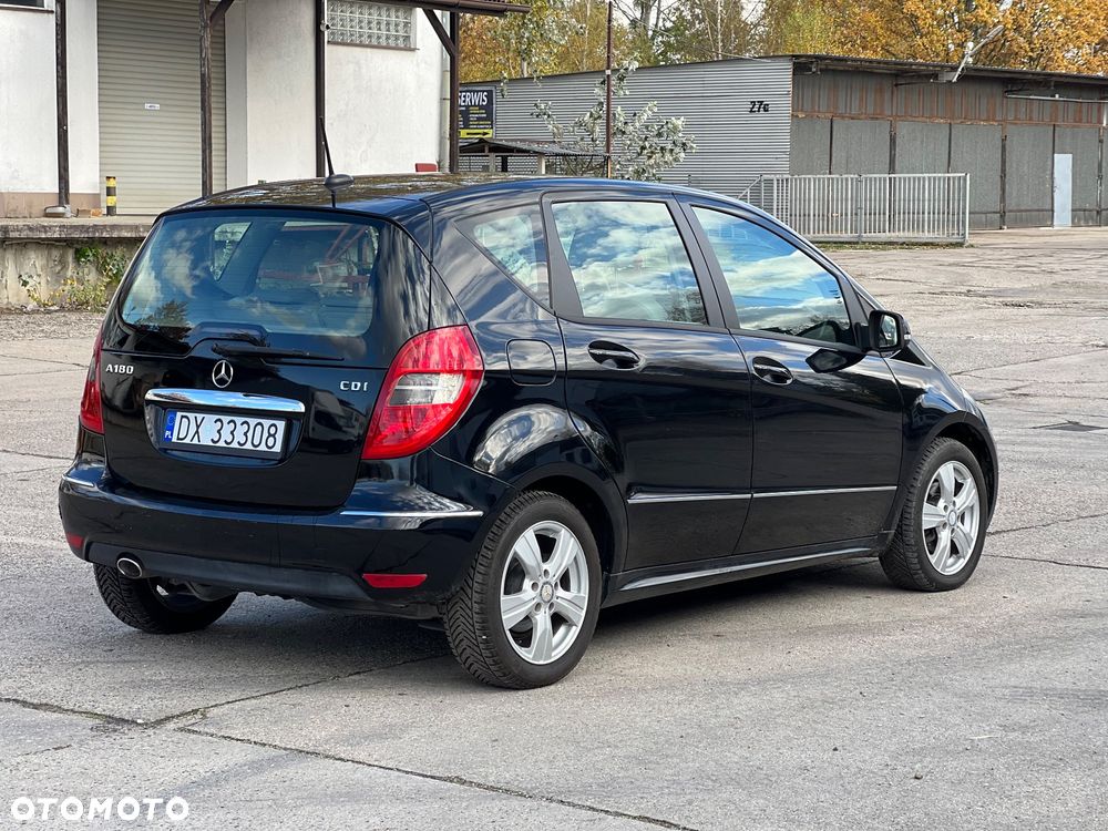 Mercedes-Benz Klasa A 180 CDI Autotronic Avantgarde - 5