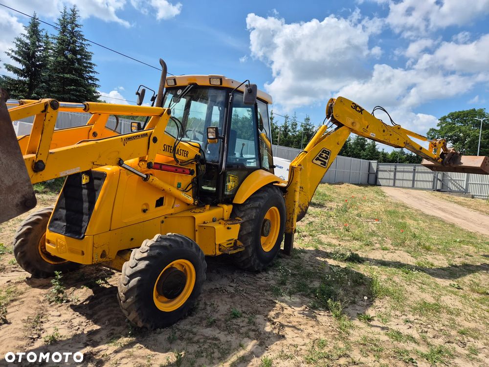 JCB 3cx 4x4 - 6