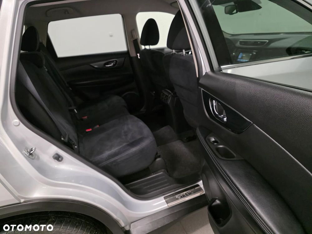 Nissan X-Trail 1.6 DCi Tekna 4WD - 31