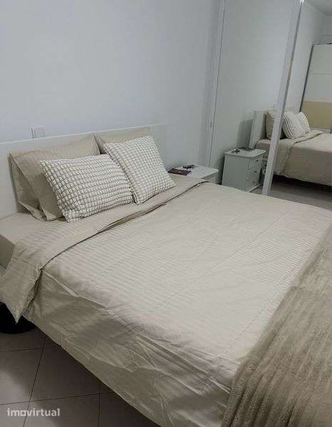 Apartamento T2 - 7 andar, vista ria - Grande imagem: 2/8