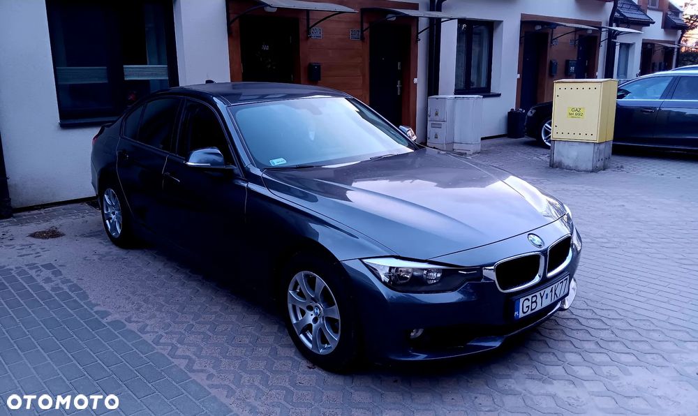 BMW Seria 3 320d - 1