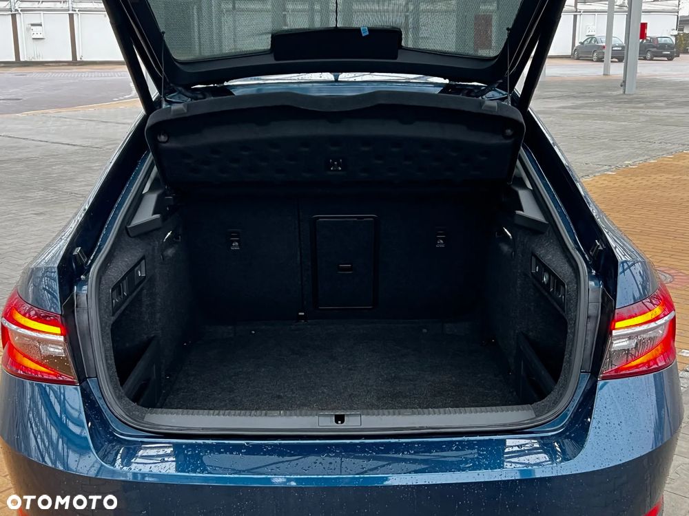 Skoda Superb 1.5 TSI Ambition DSG - 7