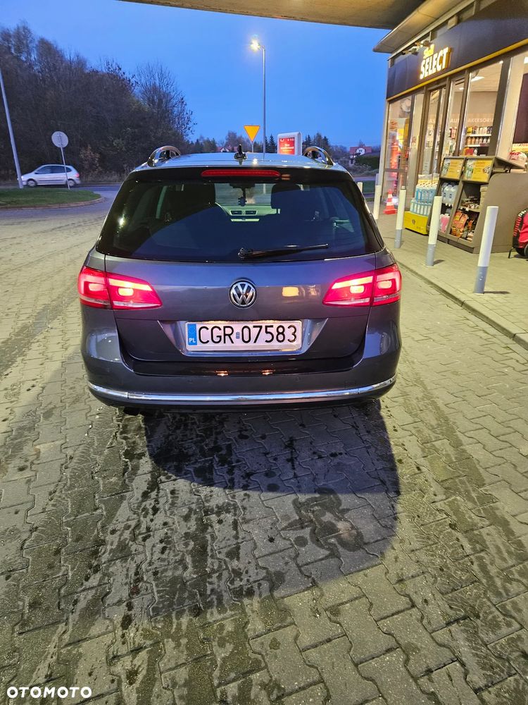 Volkswagen Passat Variant 2.0 TDI Comfortline - 12