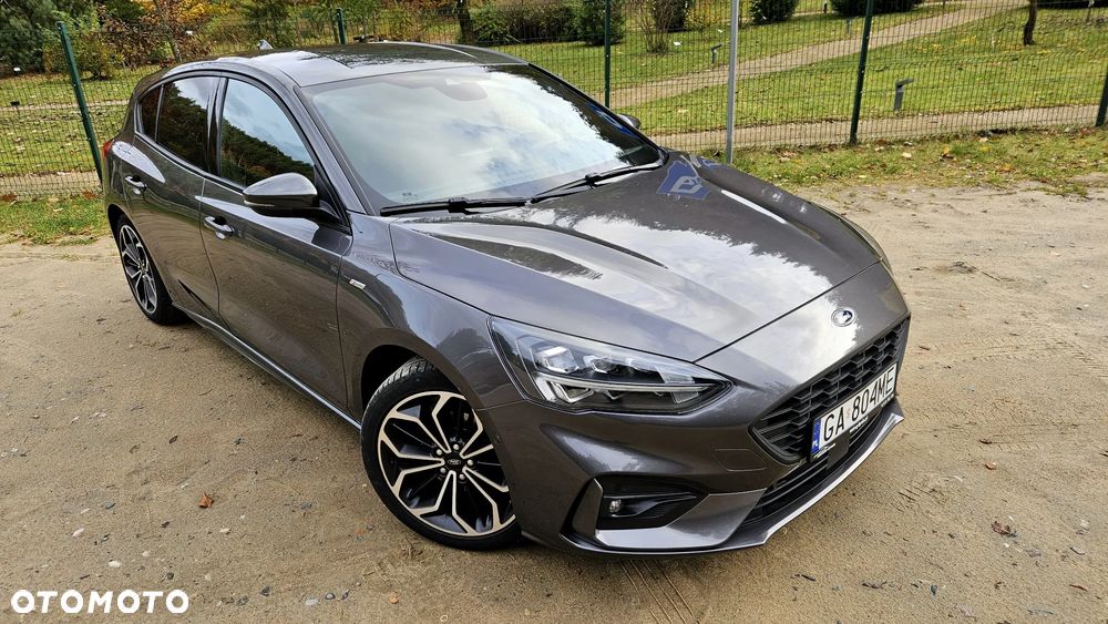 Ford Focus 1.5 EcoBoost ST-Line - 9