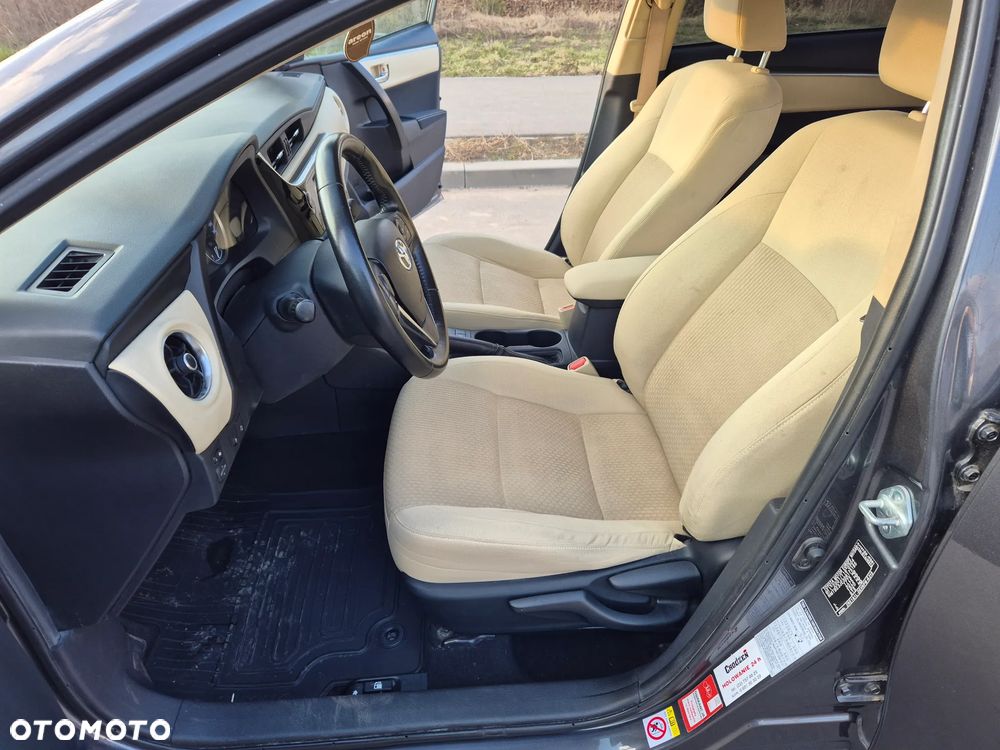 Toyota Corolla 1.6 Prestige MS EU6 - 11
