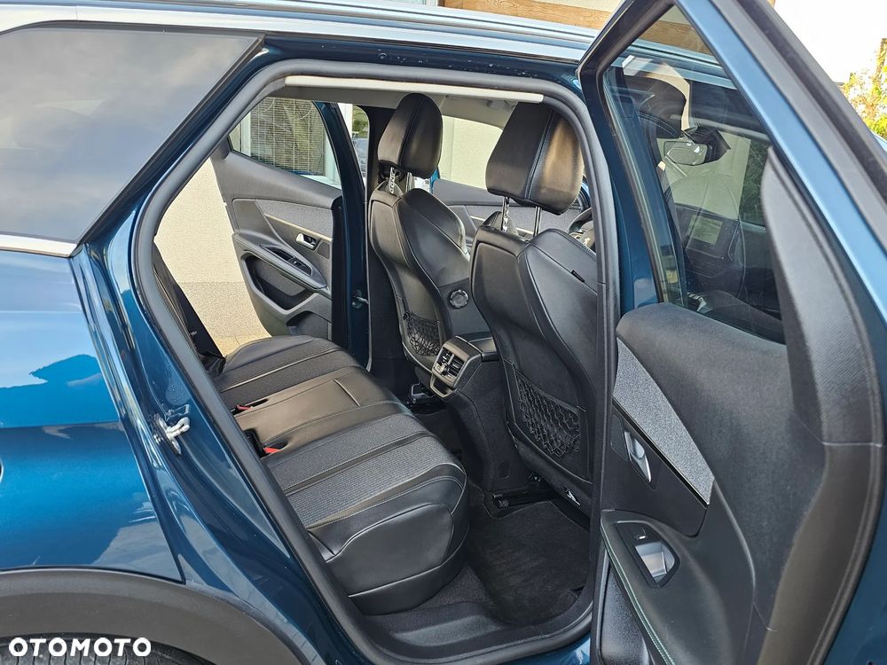 Peugeot 3008 225 e-EAT8 Allure Pack - 35