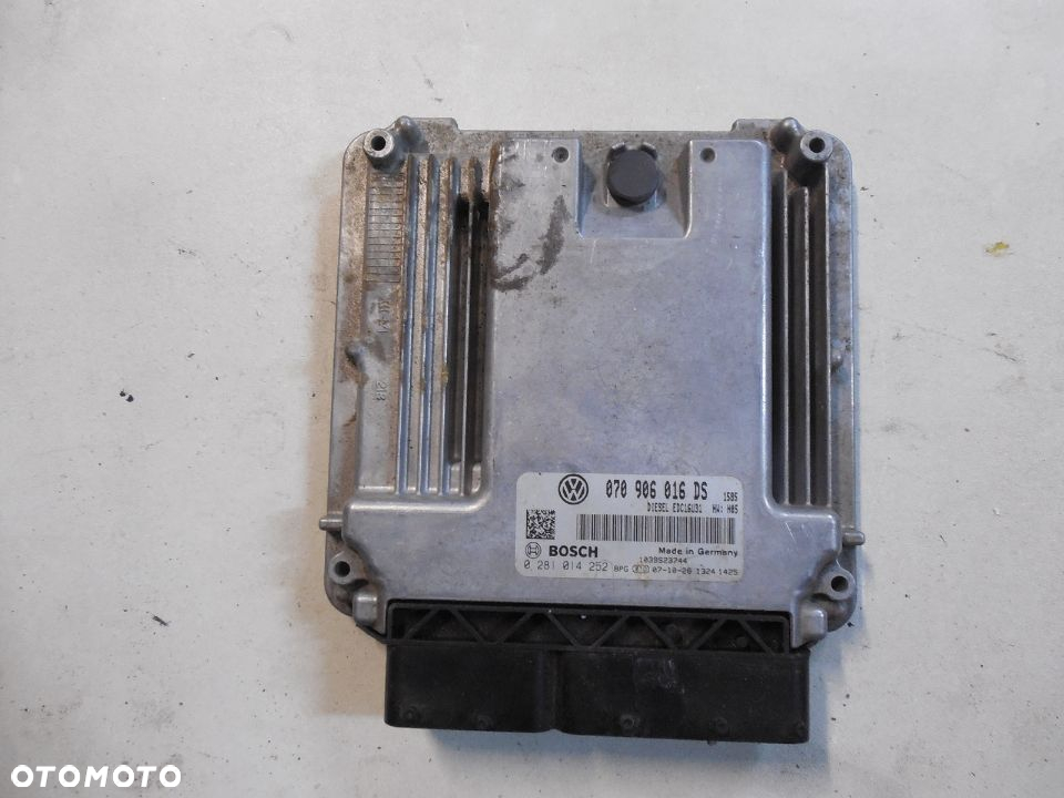 KOMPUTER SILNIKA VW T5 2.5TDI 070906016ds 0281014252 - 3