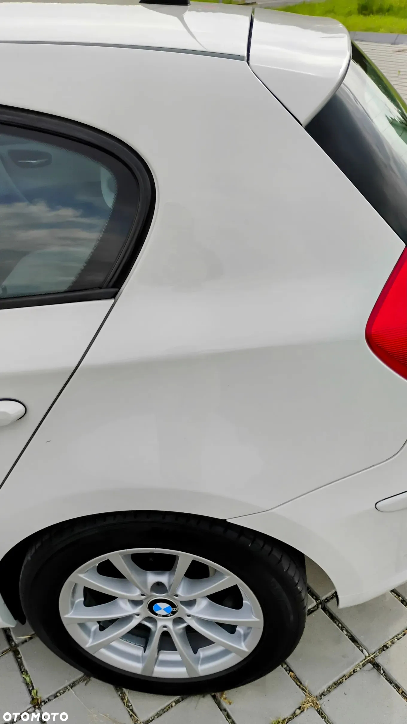 BMW Seria 1 116i - 16