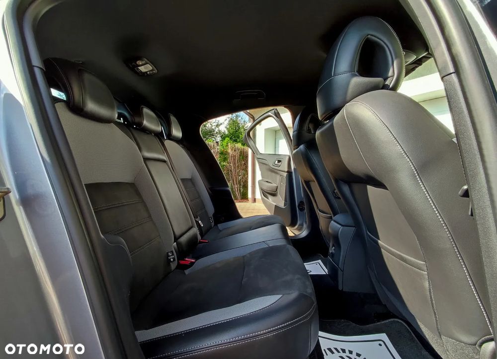 Citroën DS4 PureTech 130 Stop&Start SoChic - 17