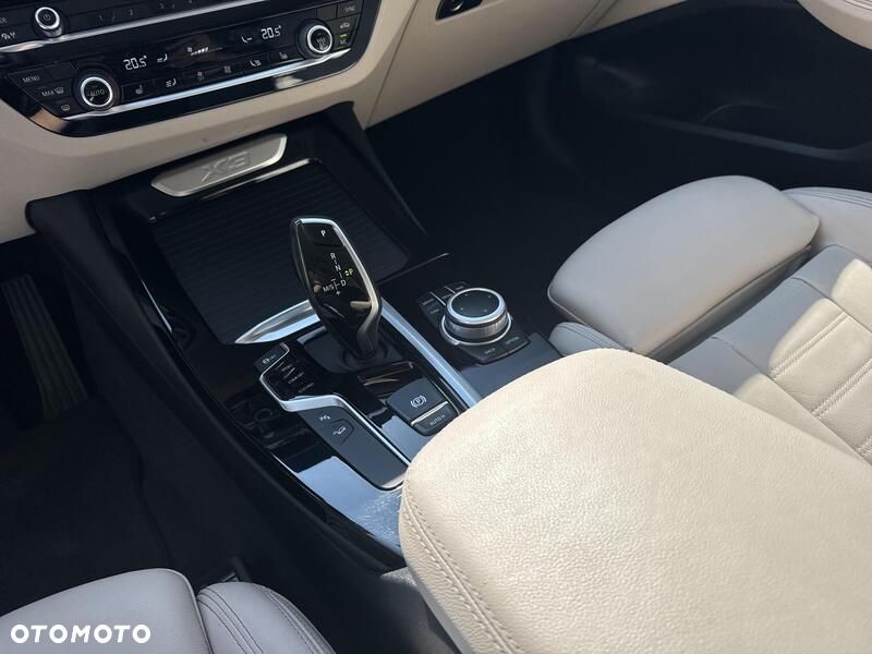 BMW X3 xDrive20i GPF xLine - 16