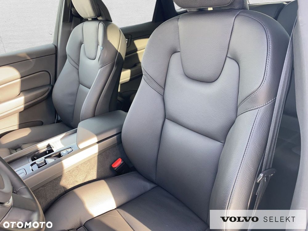 Volvo XC 60 - 12