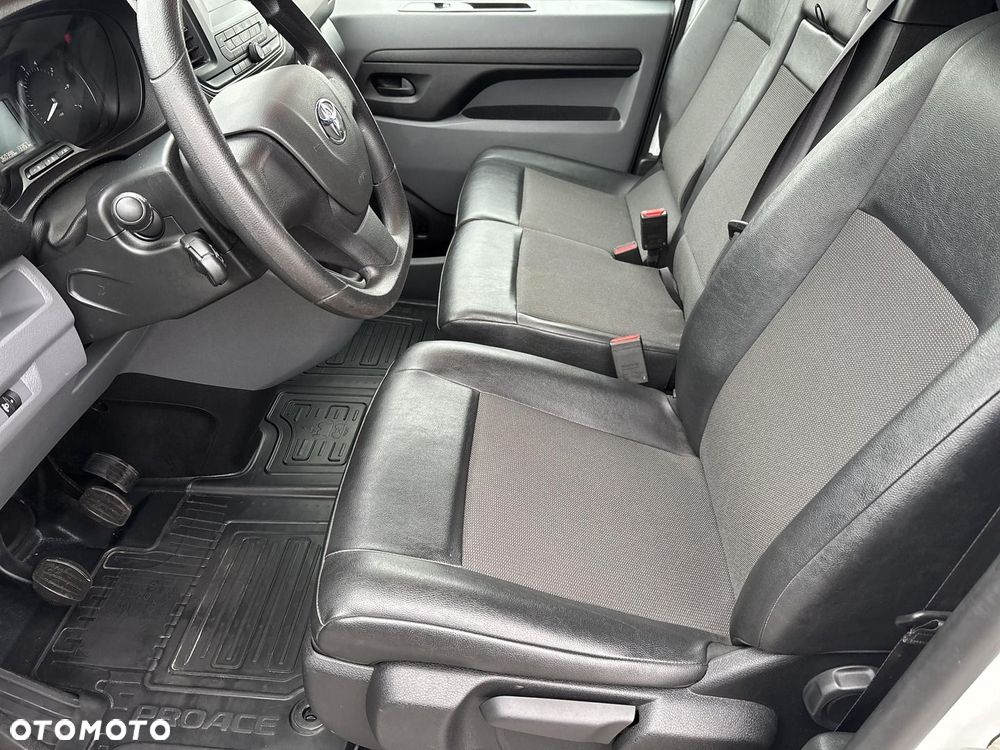 Toyota PROACE - 12