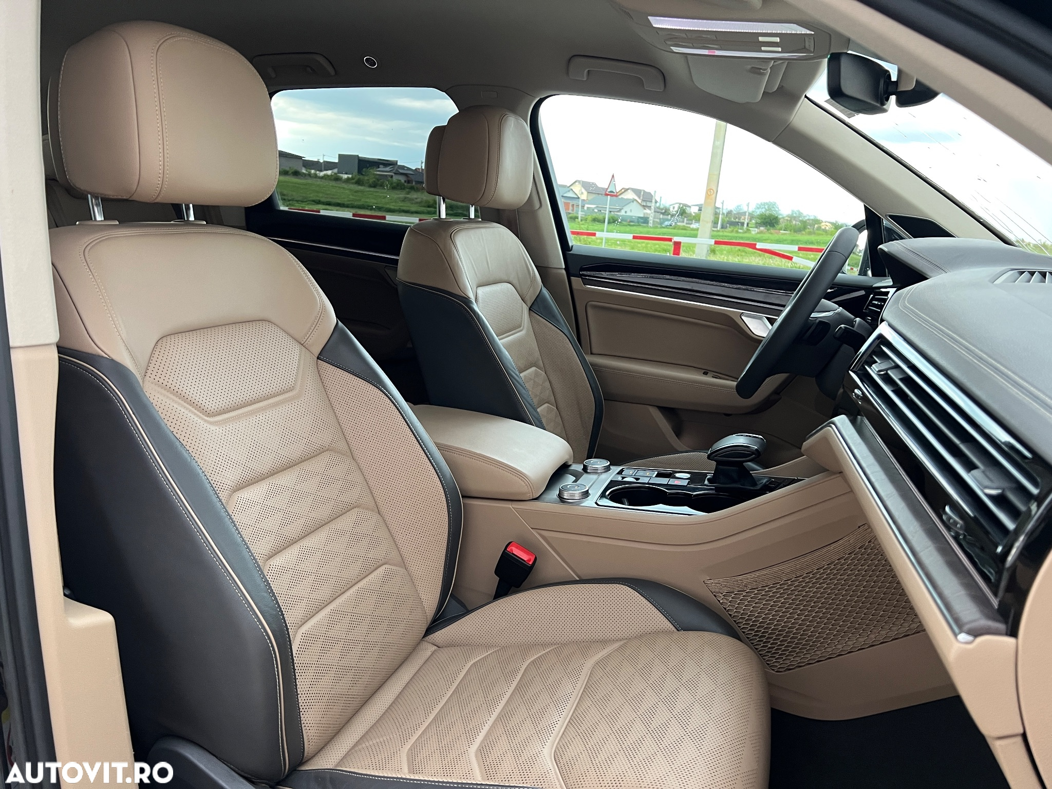 Volkswagen Touareg 3.0 V6 TDI 4Motion DPF Automatik R-Line - 31