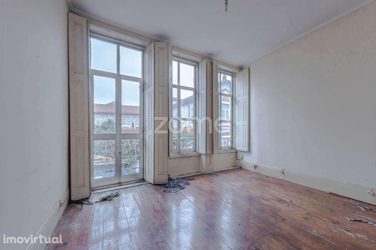 Moradia T4 com Projeto Aprovado | Porto – Paranhos - Grande imagem: 3/30