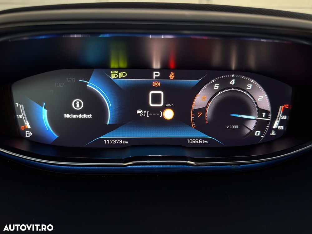 Peugeot 3008 1.6 PureTech S&S EAT8 GT - 14