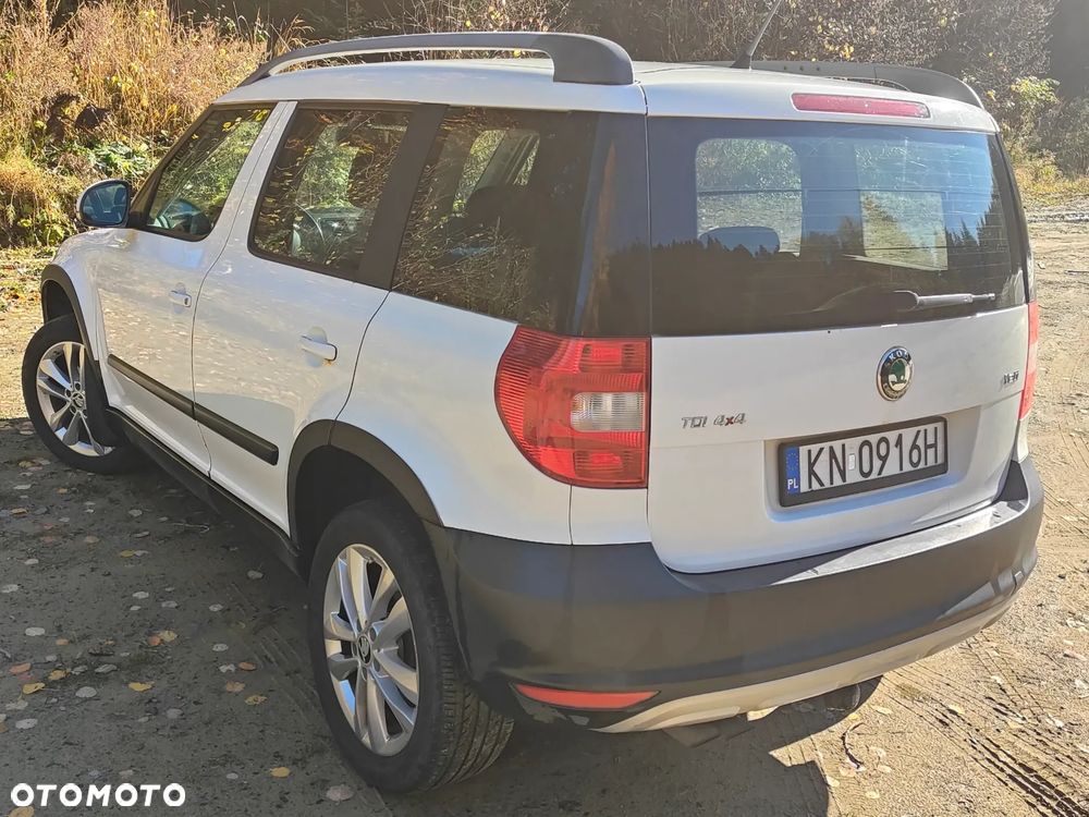 Skoda Yeti 2012 photo 4