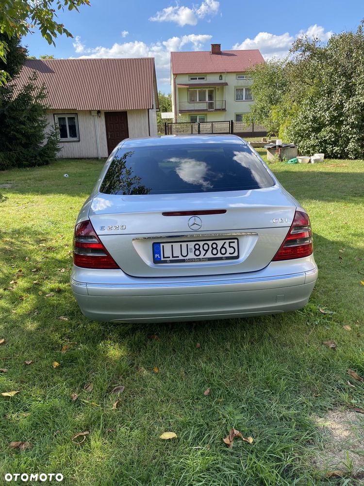Mercedes-Benz Klasa E 220 CDI Automatik Elegance - 4