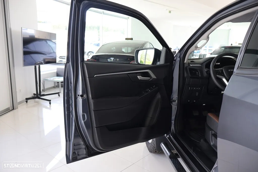Isuzu D-Max 1.9 Ddi CD 4WD LS - 16