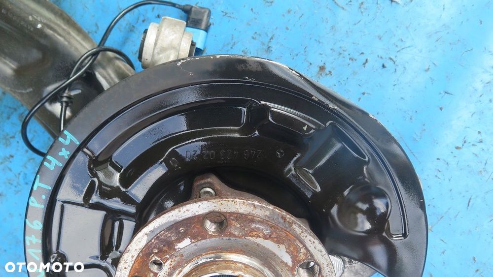 ZWROTNICA WAHACZ TYŁ PRAWY LEWY MERCEDES GLA CLA GLB W117 W246 W242 4X4 - 6