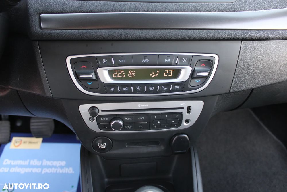 Renault Megane dCi 110 FAP Paris - 25