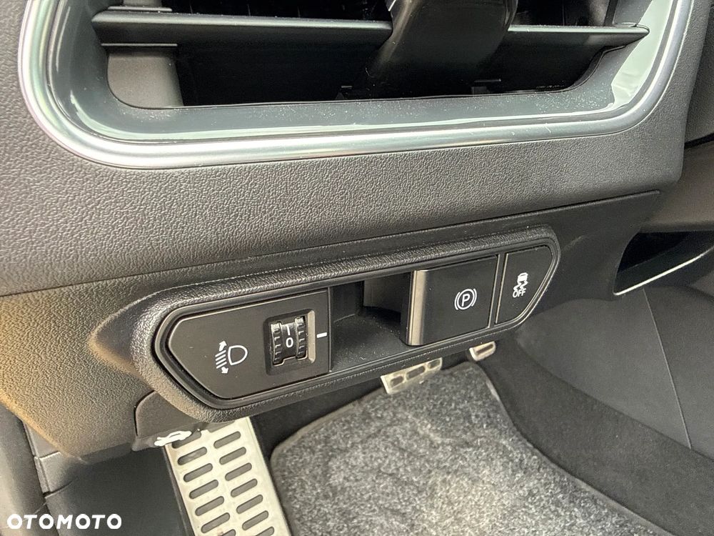 Kia K4 1.6 T-GDI GT Line - 21