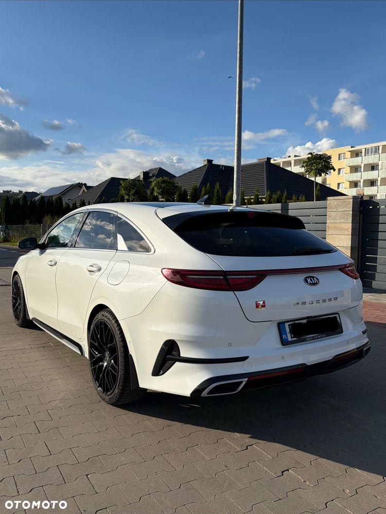 Kia ProCeed 1.6 CRDi GT Line DCT - 6