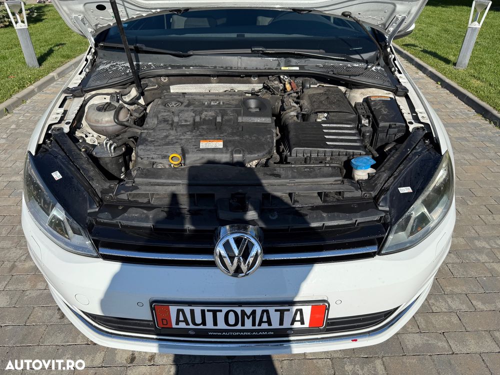 Volkswagen Golf 1.6 BlueTDI DSG Comfortline - 23