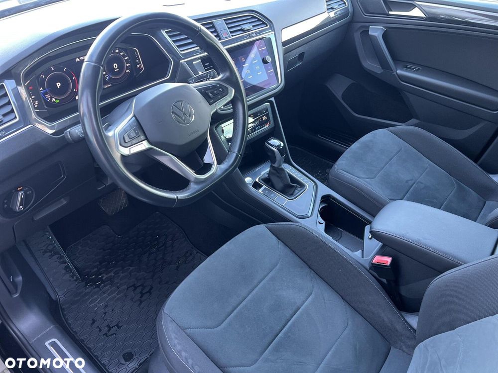 Volkswagen Tiguan - 22