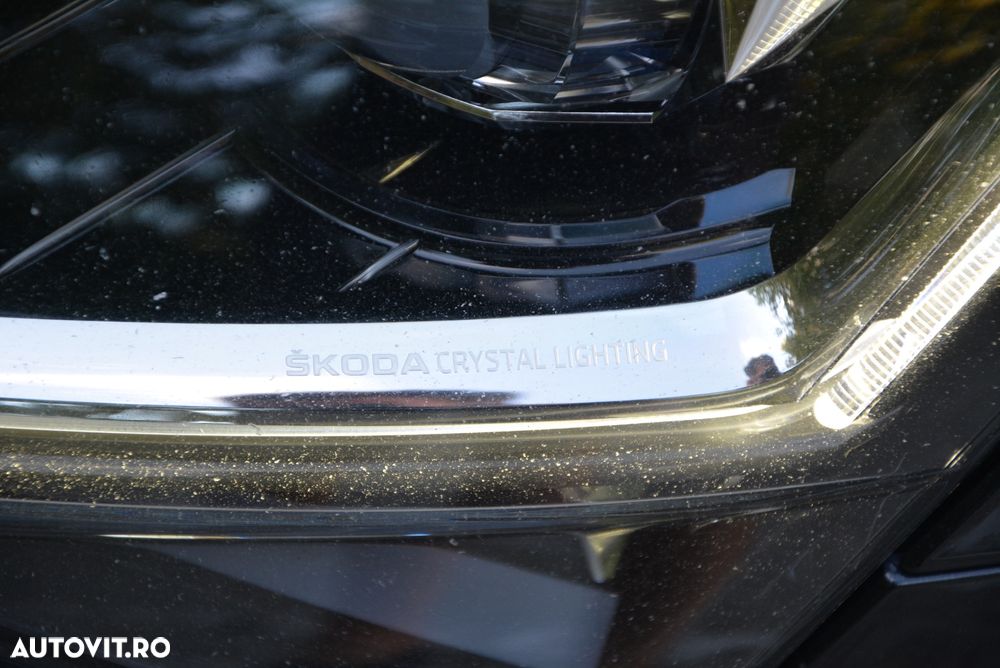 Skoda Superb 2.0 TDI DSG Premium Edition - 24