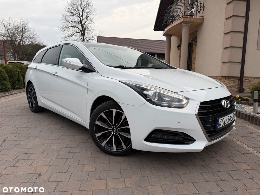 Hyundai i40 Kombi 1.7 CRDi DCT Premium - 15