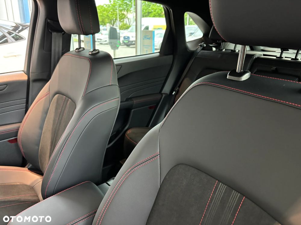 Ford Kuga 2.5 Duratec FHEV ST-LINE X - 14